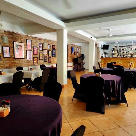 Altamont West Hotel Montego Bay Exteriér fotografie