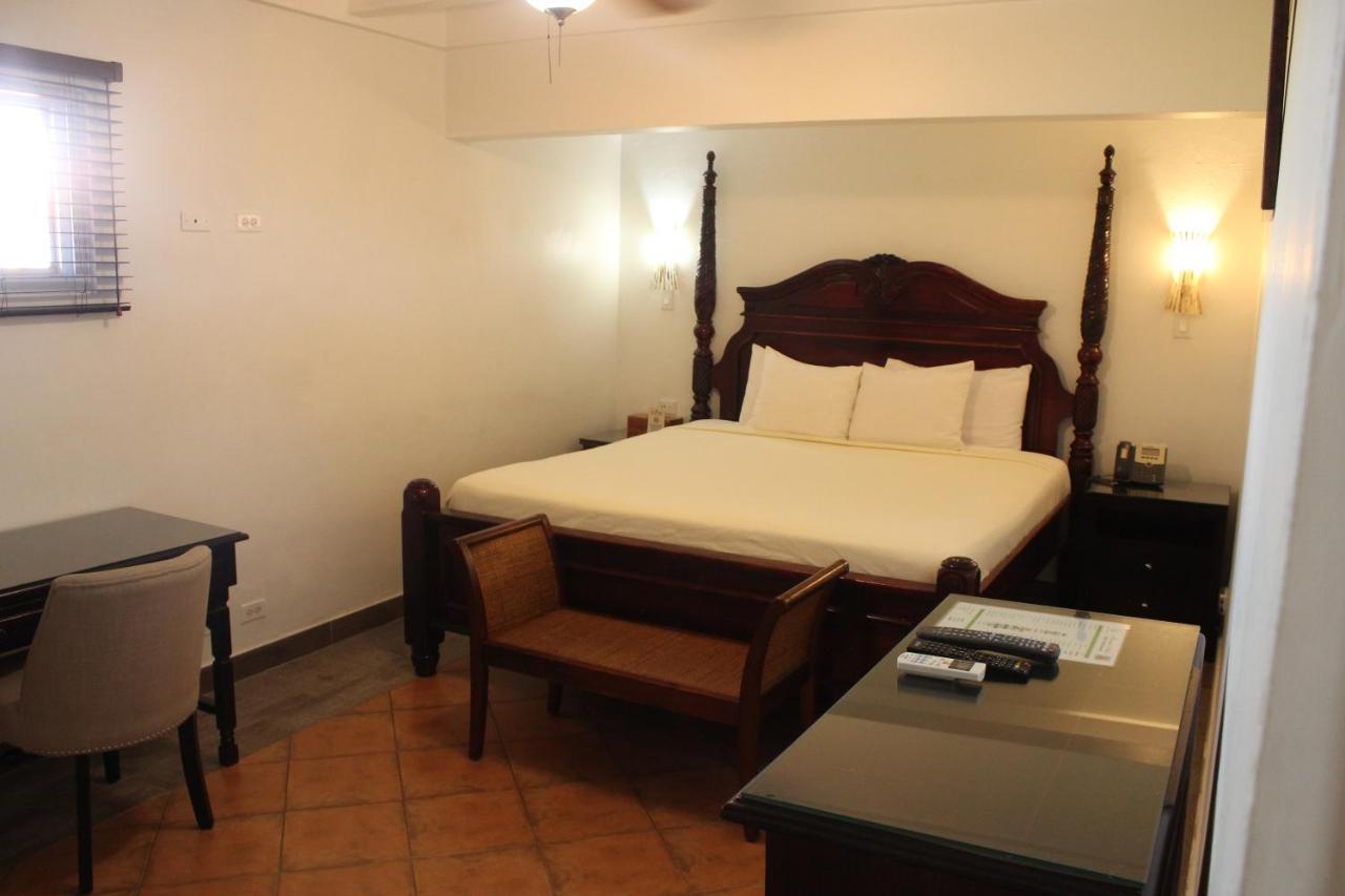 Altamont West Hotel Montego Bay Exteriér fotografie