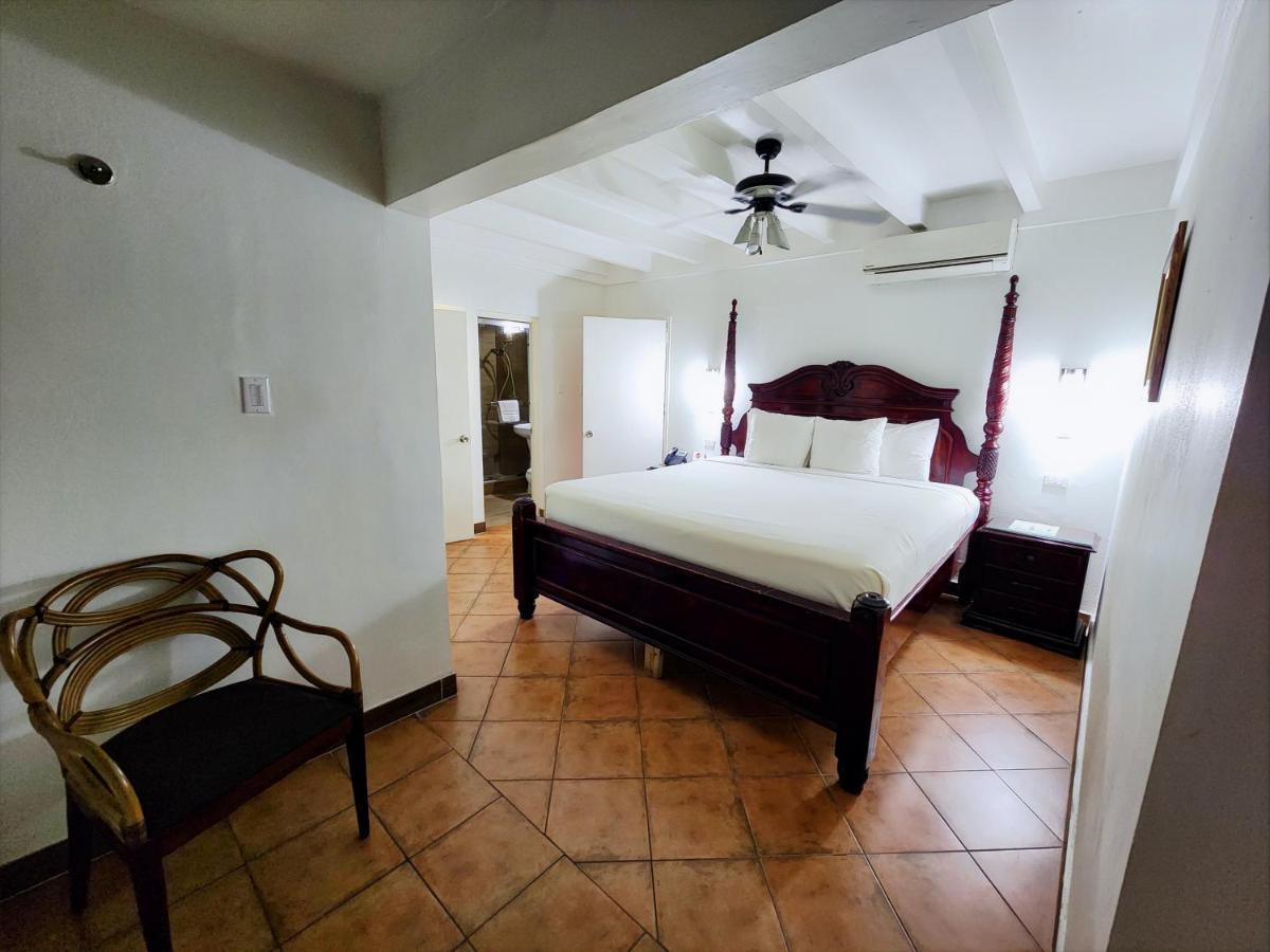Altamont West Hotel Montego Bay Exteriér fotografie