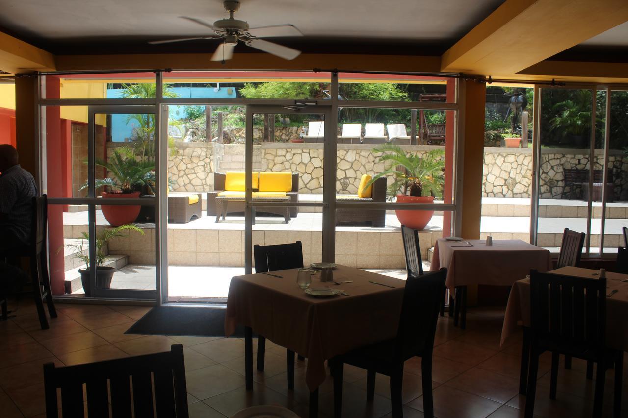 Altamont West Hotel Montego Bay Exteriér fotografie