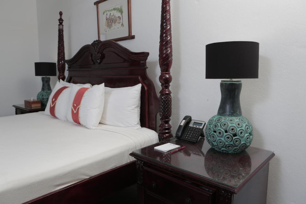 Altamont West Hotel Montego Bay Exteriér fotografie